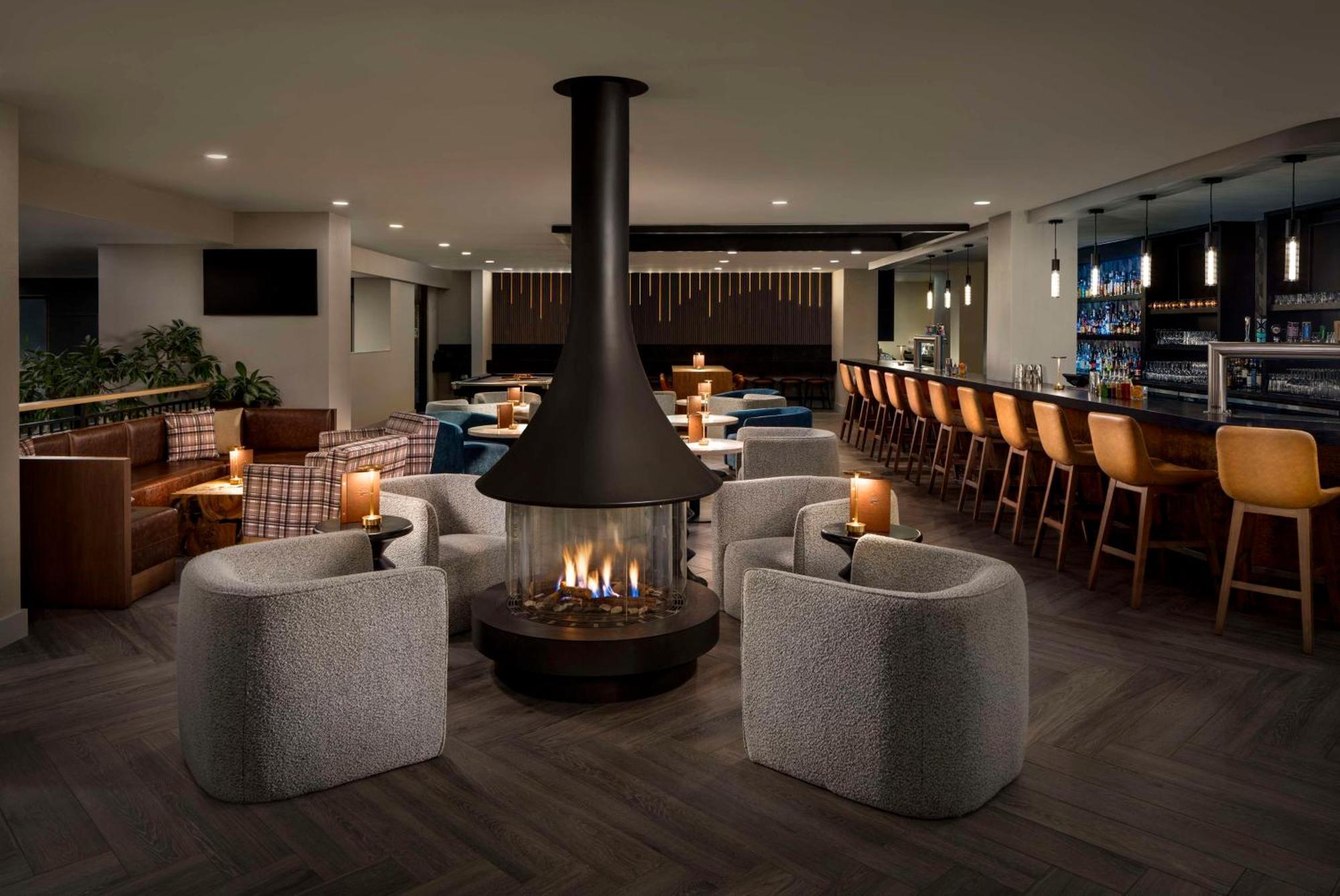 Hilton Whistler Resort & Spa Exteriér fotografie